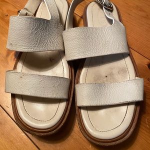 Authentic Tod’s White Flatforms
